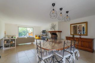  Maison à vendre 6 pièces 161 m²