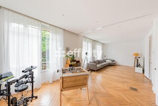  Maison � vendre 9 pi�ces 232 m�