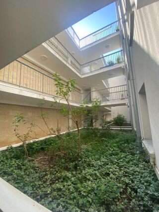  Appartement à louer 3 pièces 62 m²