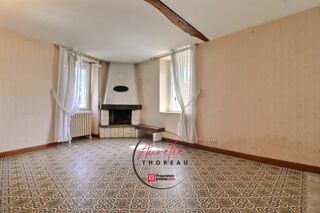  Maison à vendre 10 pièces 222 m²