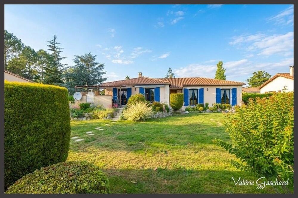 Maison 5 pièces 128 m² · à Montpon Menesterol · 128 m² · 294 000 €