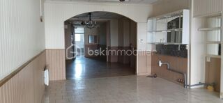  Immeuble � vendre 10 pi�ces 309 m�