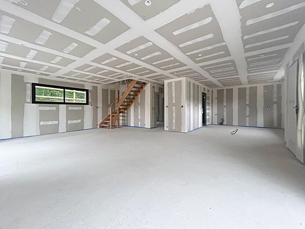 14130 Maison de 175 m² 5 chambres proche Pt L'Evêque 595 000 Euros