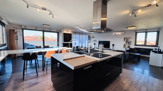  Villa  vendre 6 pices 197 m