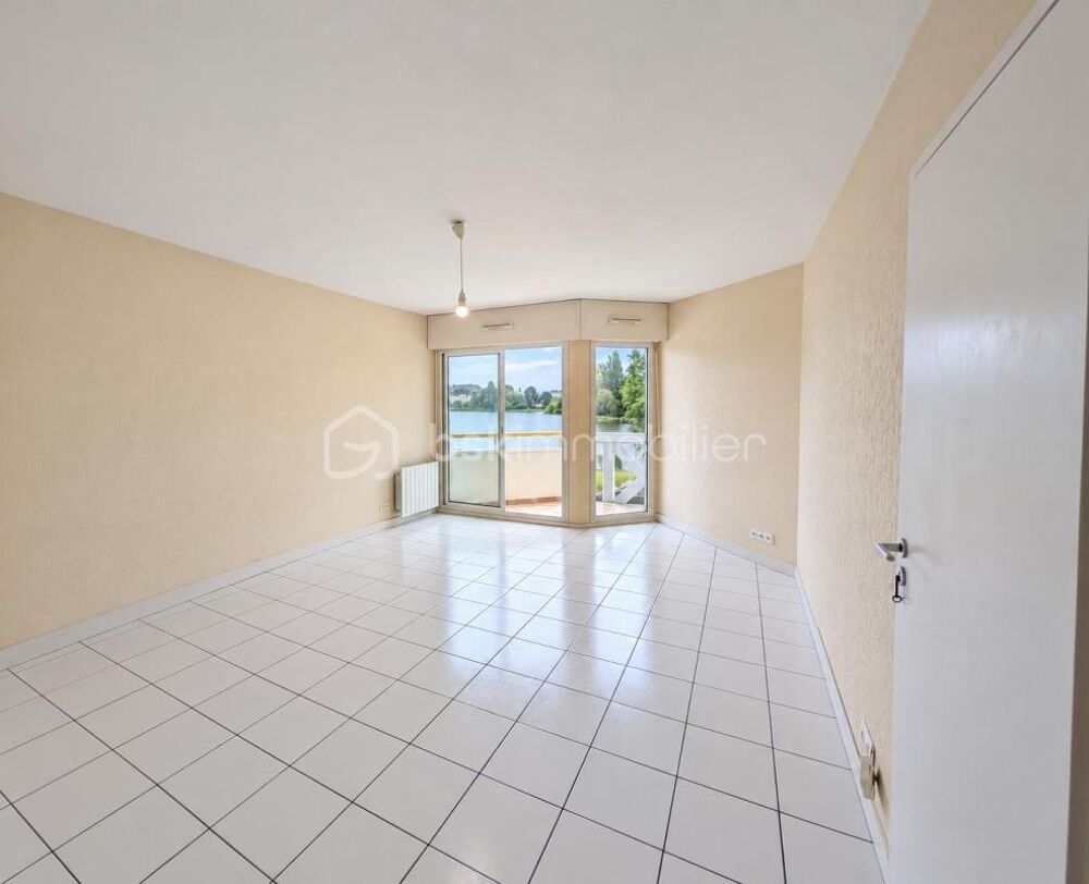 Vente Appartement EXCLUSIVITÉ – VANNES : VUE DÉGAGÉE SUR L'ÉTANG AU DUC, BALCON ET GARAGE Vannes