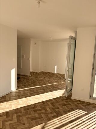  Appartement à louer 3 pièces 69 m²
