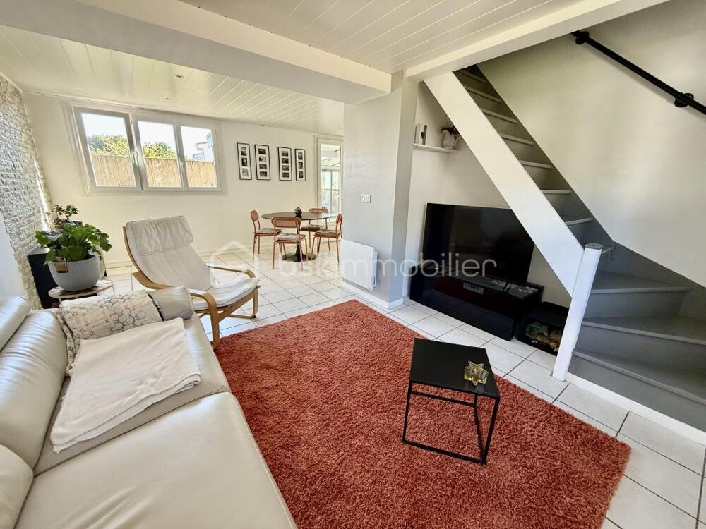 Vente Maison EN EXCLUSIVITÉ – MAISON DE CHARME À SABLONCEAUX  90 m² habitables – Terrain d'environ 970 m² – Garage et atelier Sablonceaux