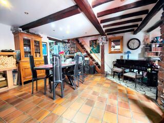  Villa à vendre 8 pièces 183 m²
