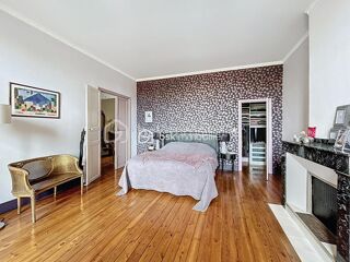  Maison � vendre 9 pi�ces 244 m�