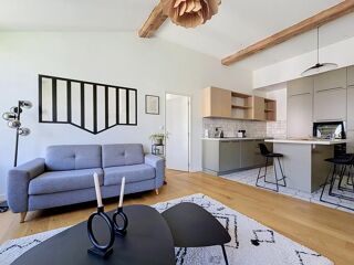  Appartement à louer 2 pièces 44 m²
