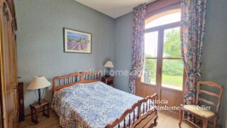  Maison � vendre 12 pi�ces 240 m�