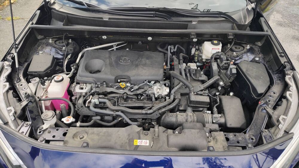 RAV 4 2.5 VVT-i 218 Hybrid E-CVT Lounge - Entretien constructeur T 2023 occasion 92000 Nanterre