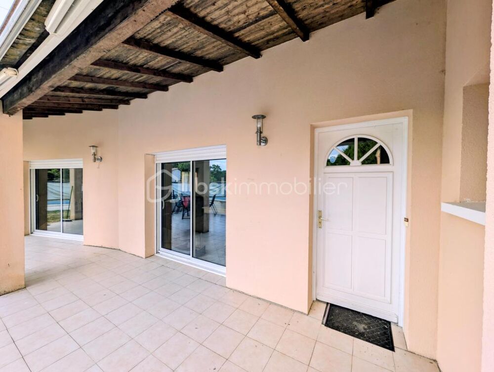 Maison familiale 159 m²  Jardin 2030m2  Climatisation, Piscine, calme absolu