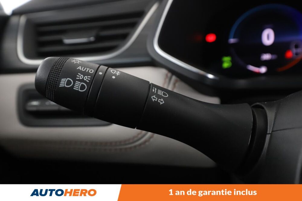 Captur 1.6 E-Tech Initiale Paris 145 ch 2022 occasion 92130 Issy-les-Moulineaux
