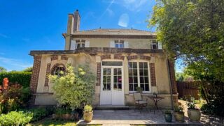  Maison à vendre 8 pièces 215 m²