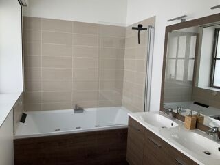  Appartement � vendre 4 pi�ces 74 m�