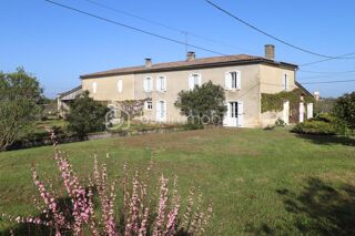  Propriété/château à vendre 7 pièces 213 m²