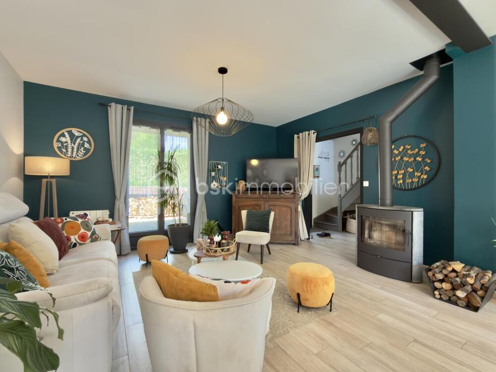 Vente Maison Chauconin-Neufmontiers – Maison rénovée 4/5 chambres, studio indépendant et terrain de 900 m² Chauconin neufmontiers