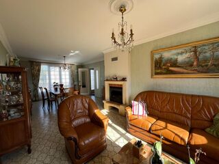  Maison  vendre 6 pices 132 m