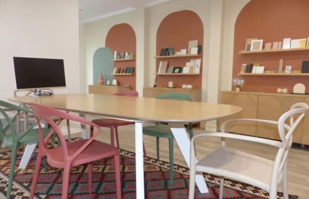  Local professionnel en duplex – Vincennes (95 m² Carrez / 105 m² au sol) Vincennes