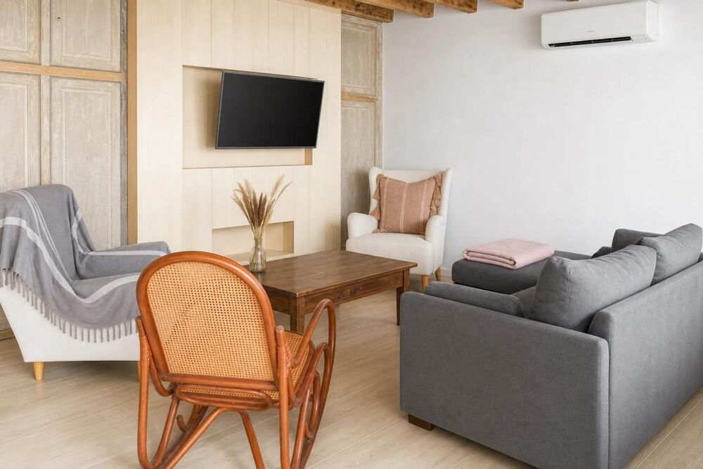 Vente Maison Maison 6 pièces 113 m² à Roquefort, charme ancien Roquefort