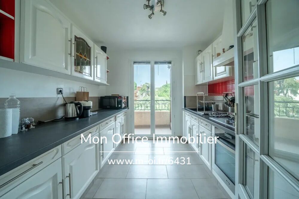 Vente Appartement Référence : 6431-VCA. - Appartement T3 avec salon cathédrale et accès plage rapide Saint cyr sur mer