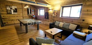  Chalet à vendre 8 pièces 242 m²