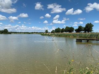  Propri�t�/ch�teau � vendre 15 + pi�ces 1100 m�