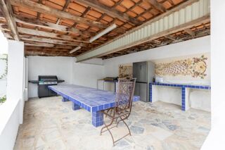  Appartement à vendre 10 pièces 234 m²