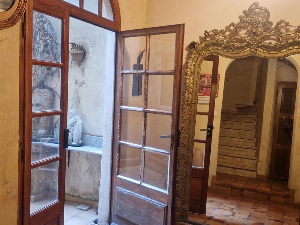 Vente Maison Immeuble Arles 9 pièce(s) 264 m2 Arles