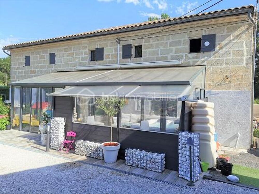 MAGNIFIQUE PROPRIETE DE 257 M2 AVEC 6 CHAMBRES, 4 SDB, PISCINE ET UN GITE DE 67 M2 AVEC 2 CHAMBRES !!!