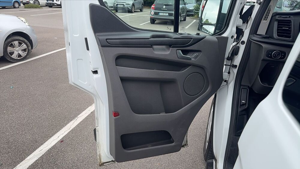 Transit Custom 2.0 ecoblue 130 Trend Business 2021 occasion 76320 Caudebec Les Elbeuf