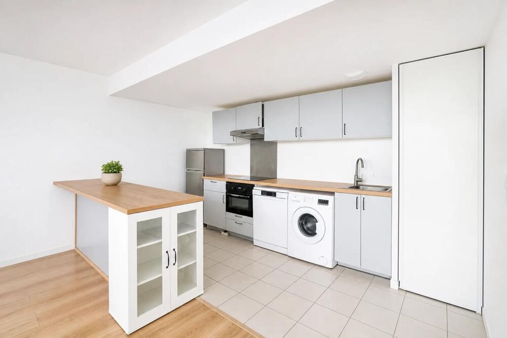 Vente Duplex/Triplex Duplex T4 de 90 m² avec jardin et parking en SUS Bordeaux Bordeaux