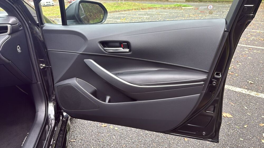 Corolla 1.8 VVT-i 140 Hybrid CVT Design - Entretien constructeur 2025 occasion 49300 Cholet