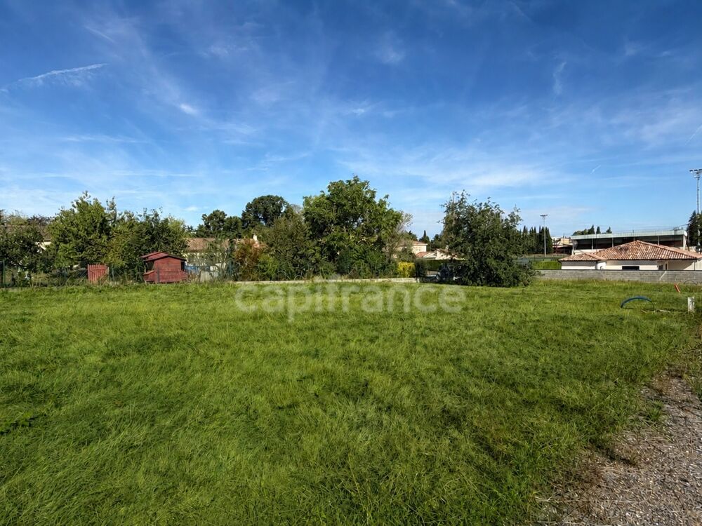 Vente Terrain RIEUMES – Terrain à bâtir 759 m² viabilisé – Proche centre et commodités Rieumes