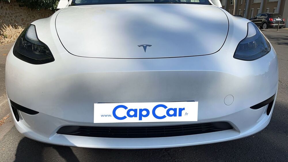 Model Y 300 cv Premium - Premi&egrave;re main Garantie constructeur 2023 occasion 72000 Le Mans