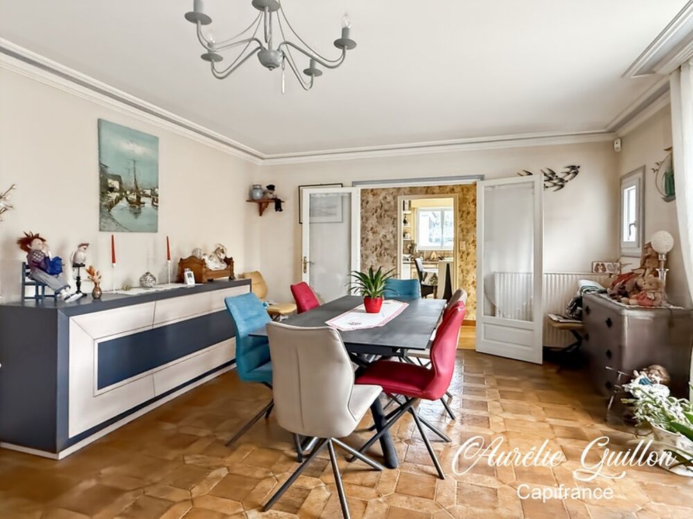 Vente Maison Maison familiale 152 m² – 5 chambres – Sous-sol complet – Piscine chauffée – Bourg de La Chapelle-Caro Val d oust