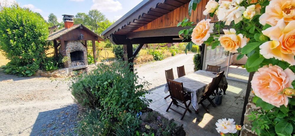 Vente Maison ? Coup de cœur à la campagne – Belle maison familiale 6 pièces de 140 m² avec véranda chauffée, dépendances, garages et jardin Saint jean d elle