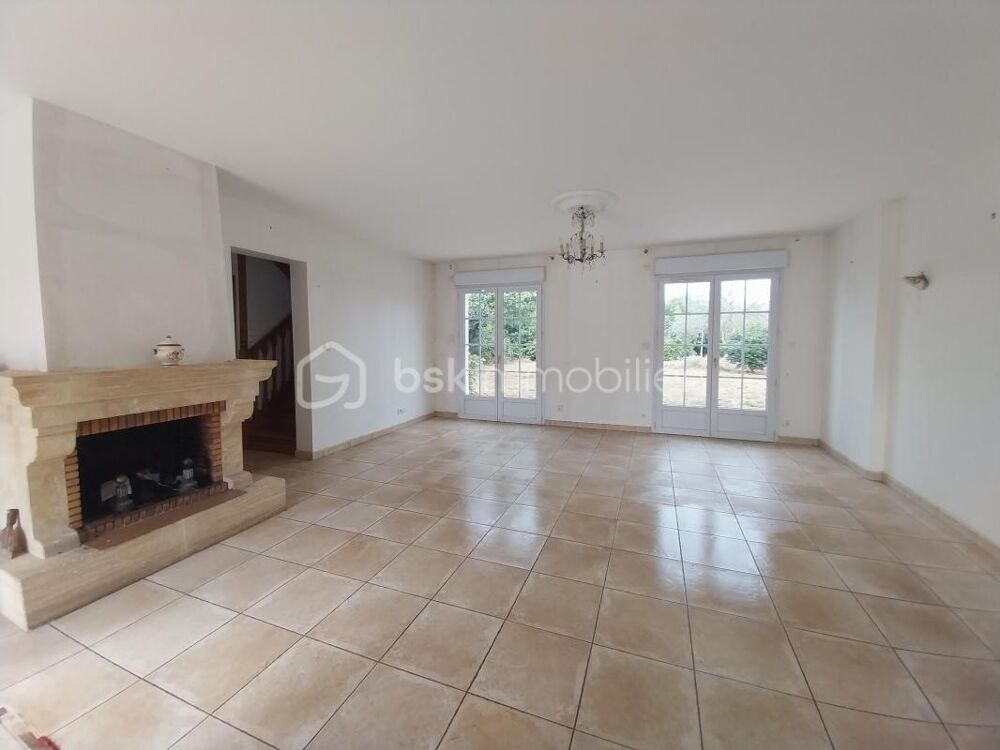 Vente Maison Maison de 158m²  à seulement 5 minutes de Passais-Villages, 10 minutes de Gorron et 20 minutes de Domfront-en-Poiraie Passais