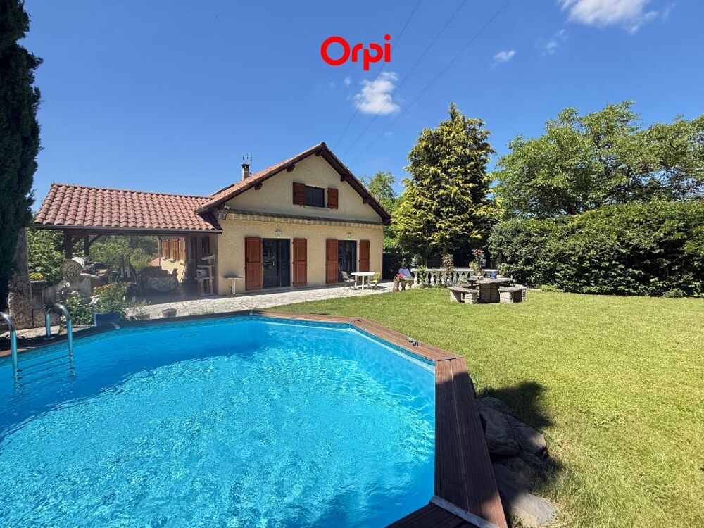 Saint-Geoirs  Maison familiale de 157 m² avec vue dégagée, 4 chambres et sous-sol complet
