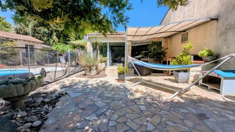   Villa T4 avec piscine et g�te T2 quartier r�sidentiel Maison - 4 pi�ce(s) - 160 m�