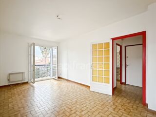  Appartement � vendre 5 pi�ces 87 m�