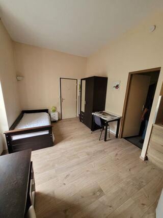  Appartement à louer 1 pièce 20 m²