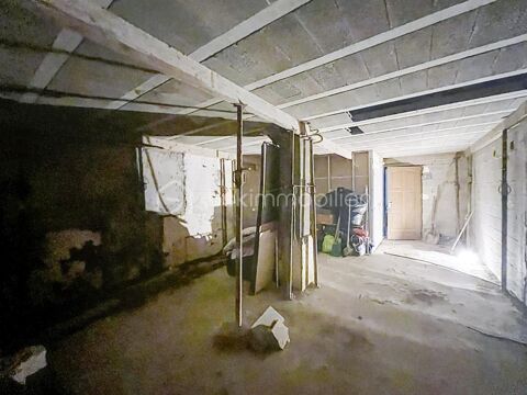 Cellier spacieux &agrave; vendre id&eacute;al pour stockage 39500 34200 Sete