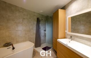  Propriété/château à vendre 5 pièces 125 m²