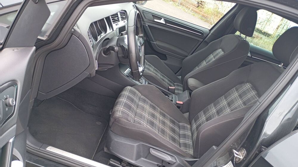 Golf VII 2.0 TDi 184 DSG6 GTD - Automatique Toit ouvrant 2016 occasion 14730 Giberville