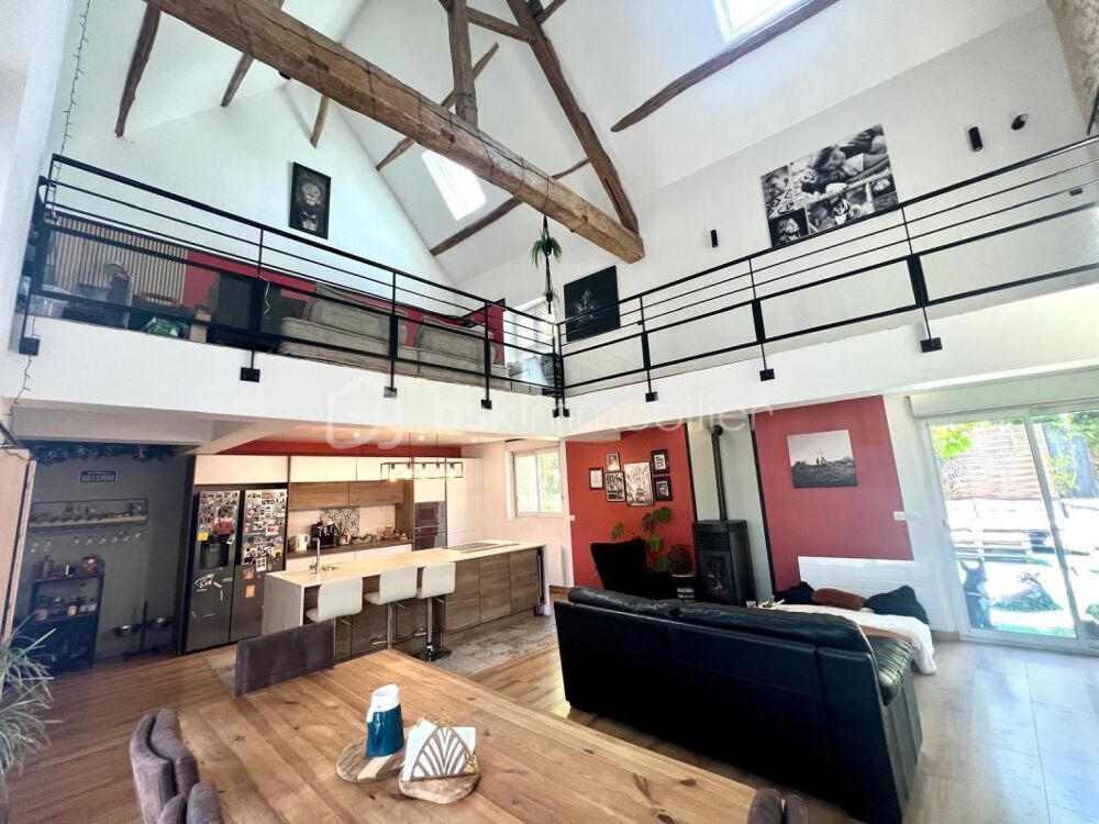 Vente Maison Vallée de la Juine à 12 min d'Etampes, Maison atypique pleine de caractère Etampes