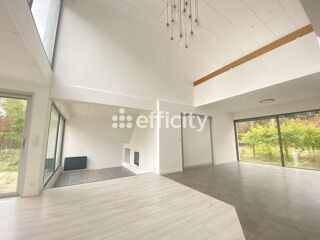  Villa à vendre 8 pièces 233 m²