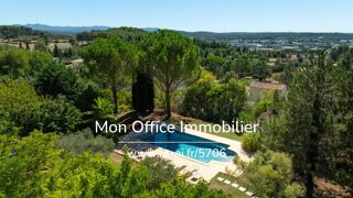  Villa � vendre 7 pi�ces 220 m�