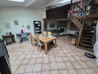  Propriété/château à vendre 4 pièces 102 m²